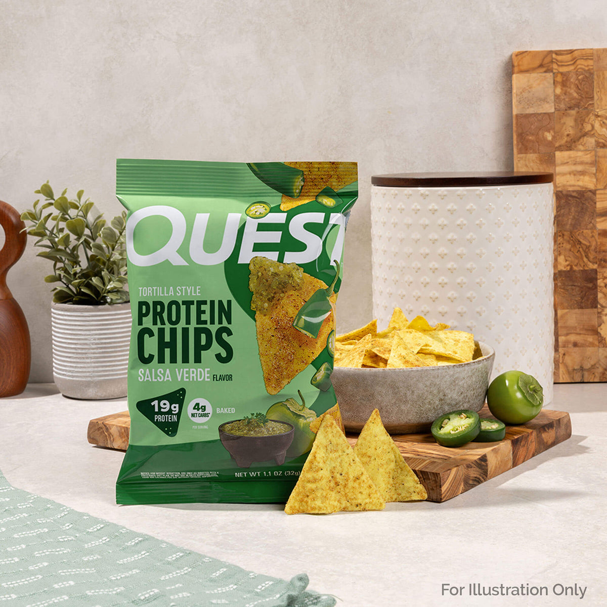 salsa-verde-tortilla-style-protein-chips-q0 qst-016419-salsa-verde-tortilla-style-protein-chips_5.jpg